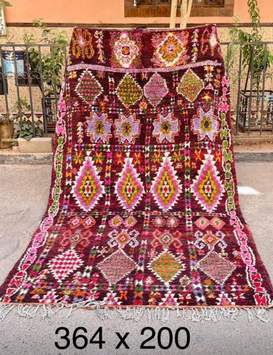 Vintage Moroccan Boujaad Rug - Geometric pink - 365 x 200 mm