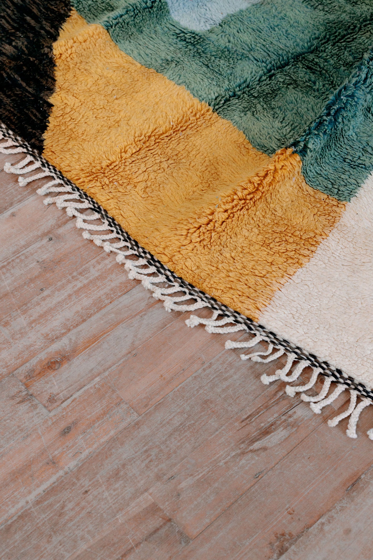 Malha- Queen - New Moroccan Beni M'Rirt Rug