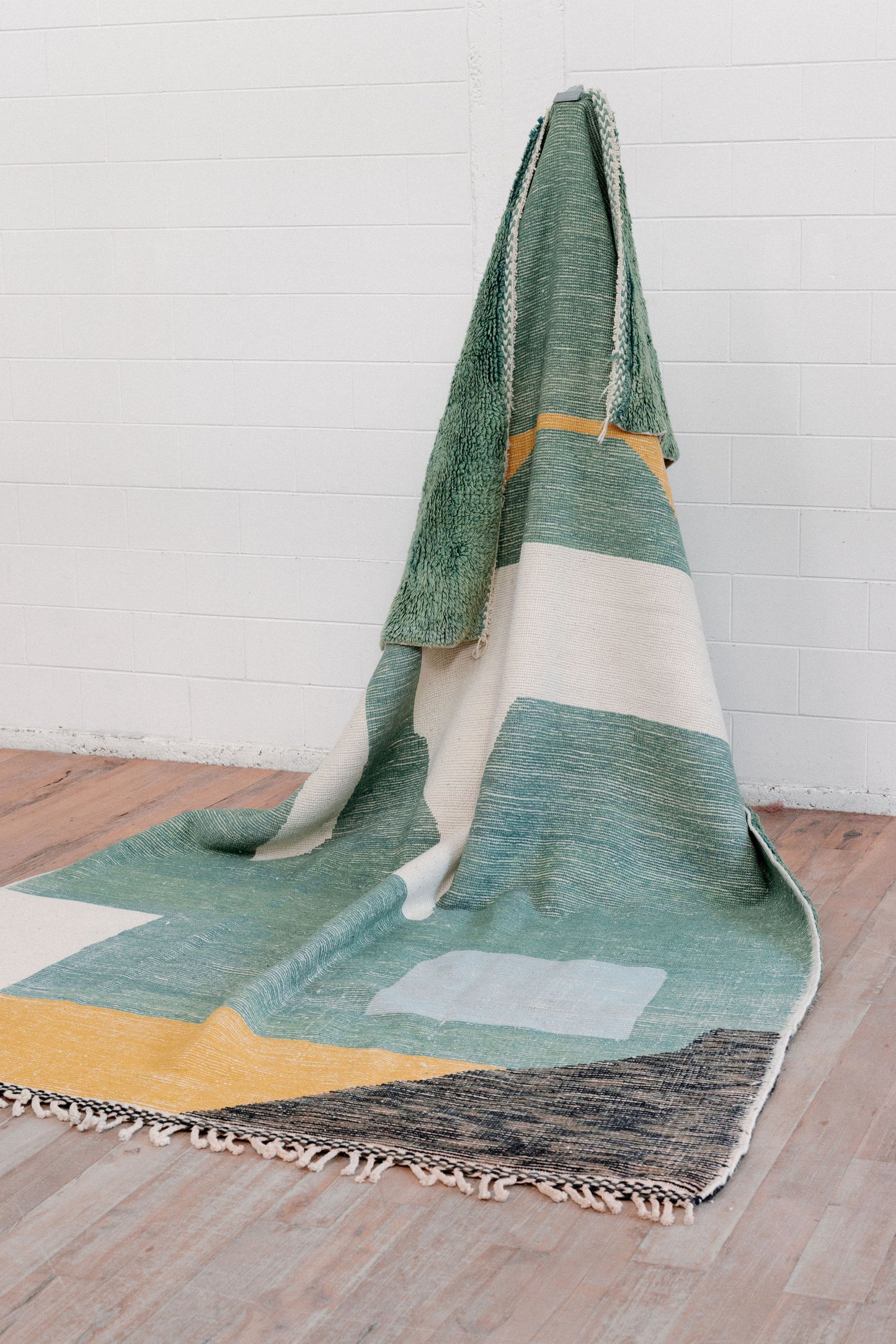 Malha- Queen - New Moroccan Beni M'Rirt Rug