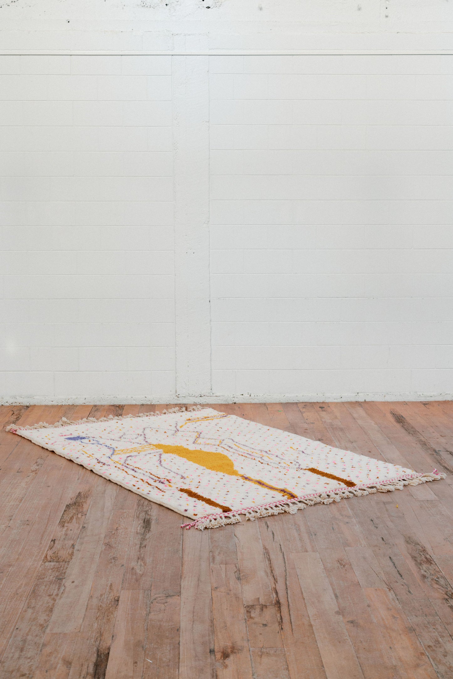 Aysel- Moonlike - New Moroccan Beni Ourain Rug 2500 x 1600 mm