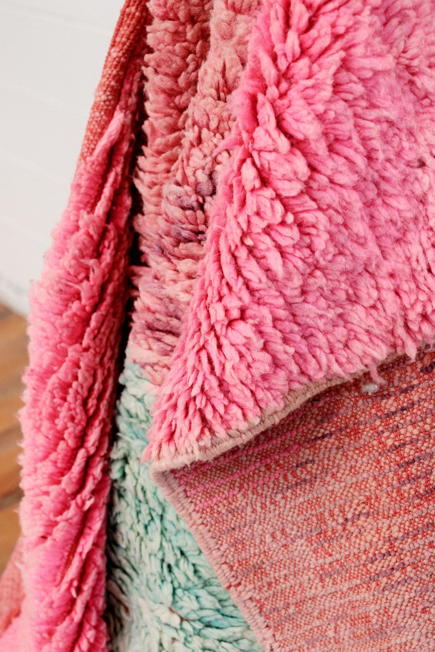 Pink Vintage Moroccan Boujaad Rug 2400 x 1600 mm