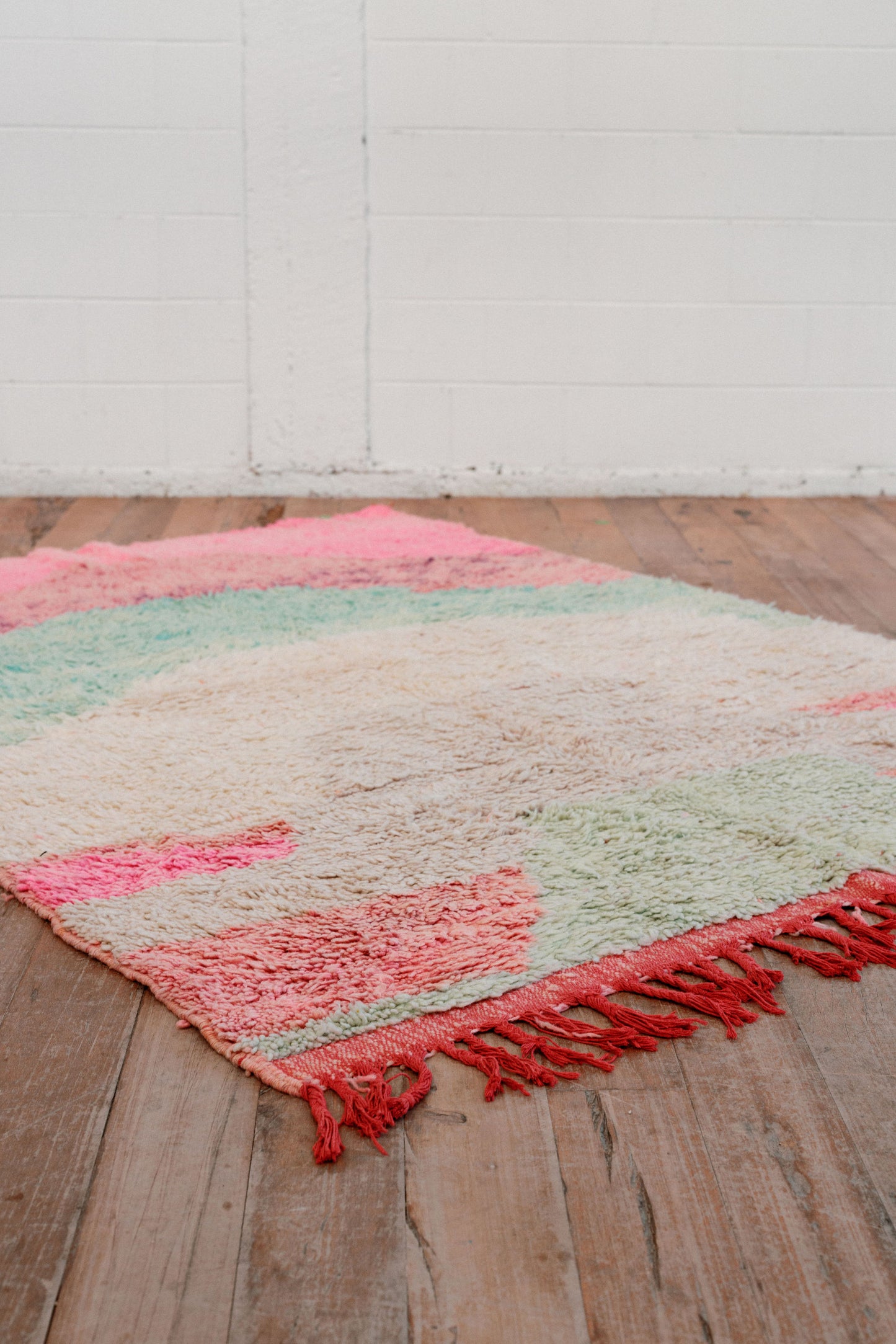 Pink Vintage Moroccan Boujaad Rug 2400 x 1600 mm