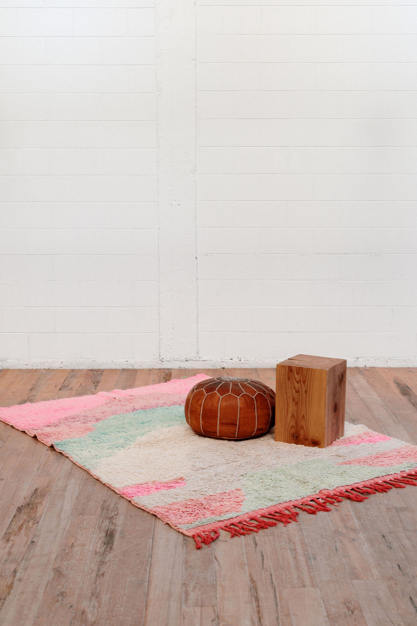 Pink Vintage Moroccan Boujaad Rug 2400 x 1600 mm