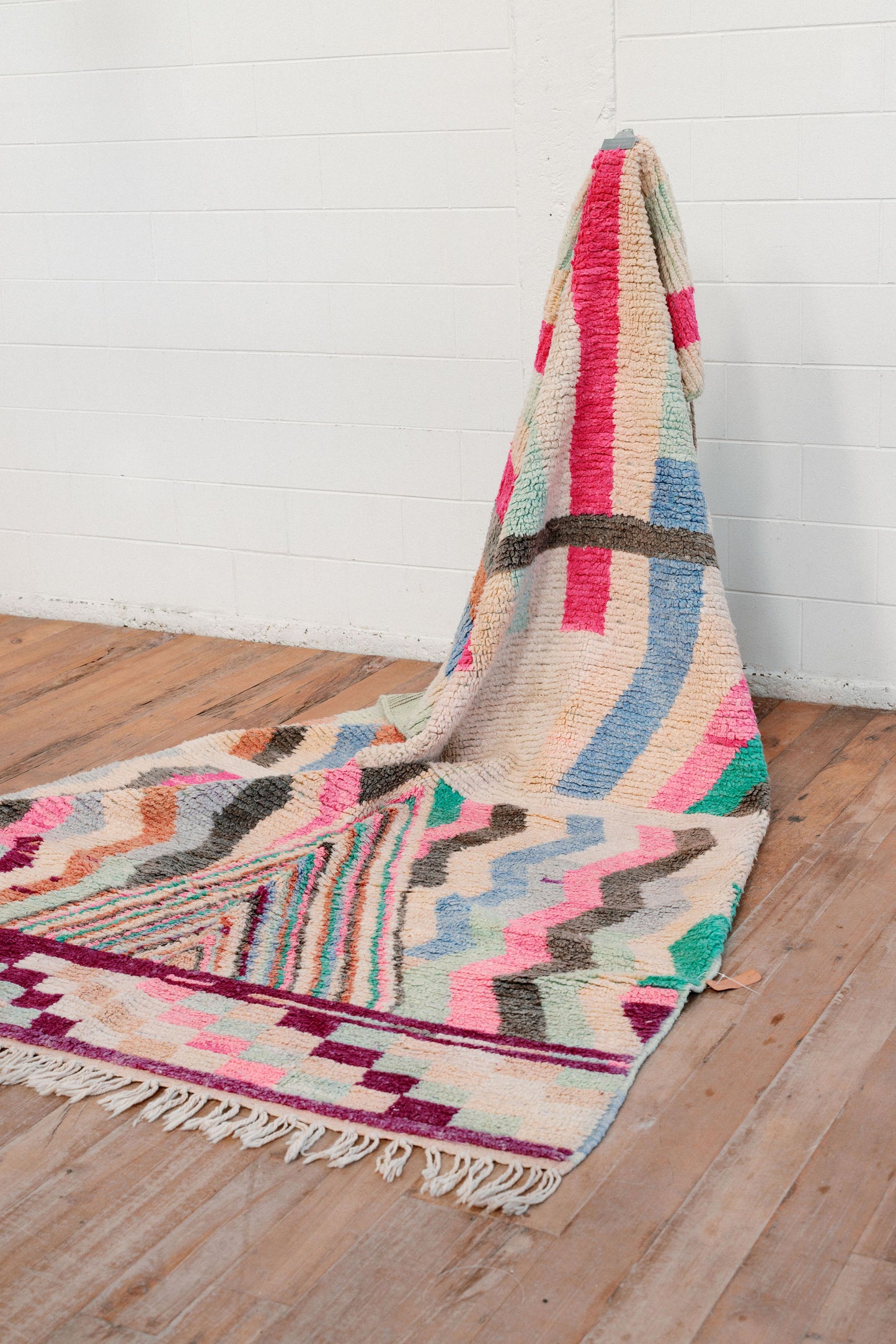 Soft Colours - Menekşe Rug - New Moroccan Boujaad Rug 2900 x 1900 mm -