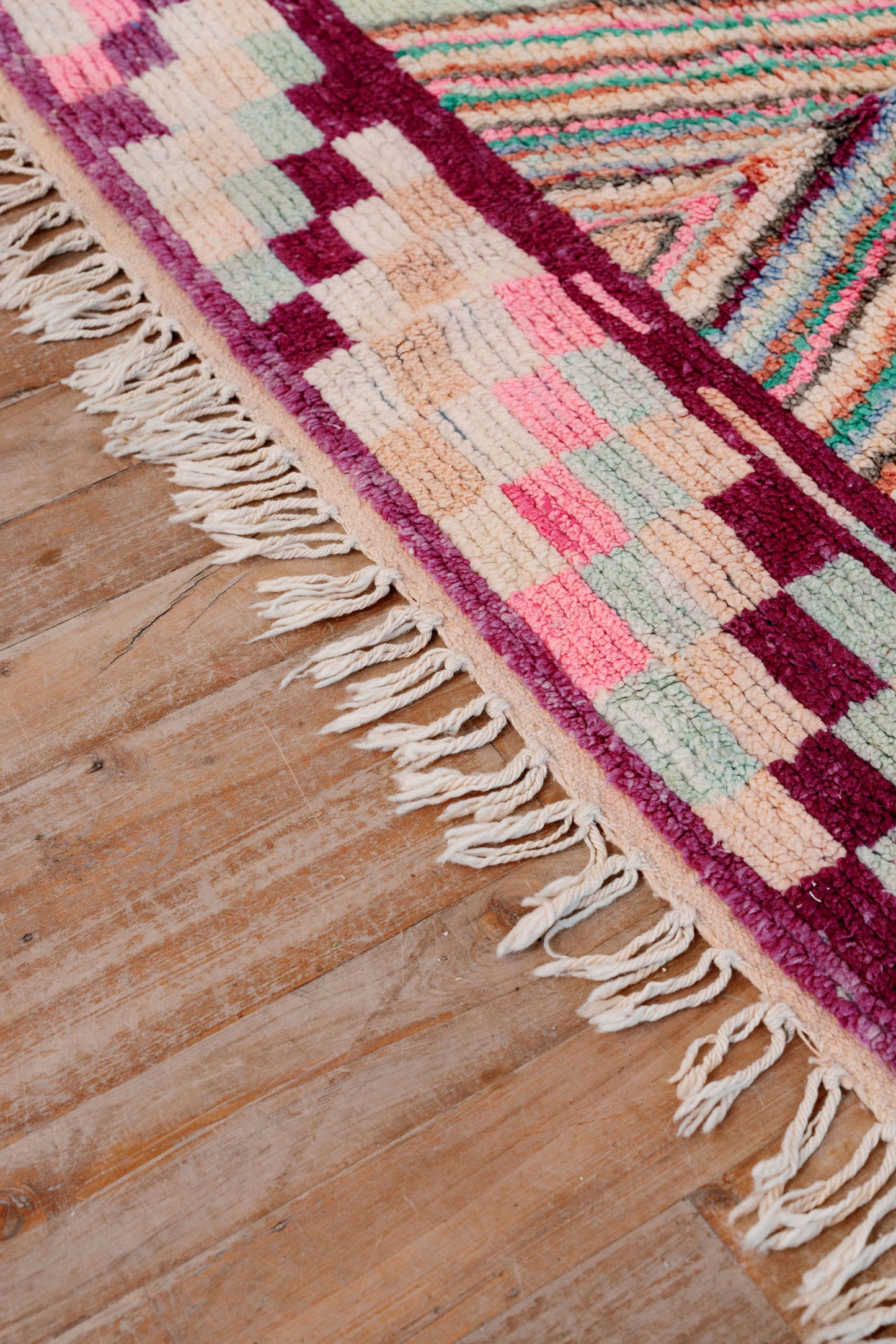 Soft Colours - Menekşe Rug - New Moroccan Boujaad Rug 2900 x 1900 mm -