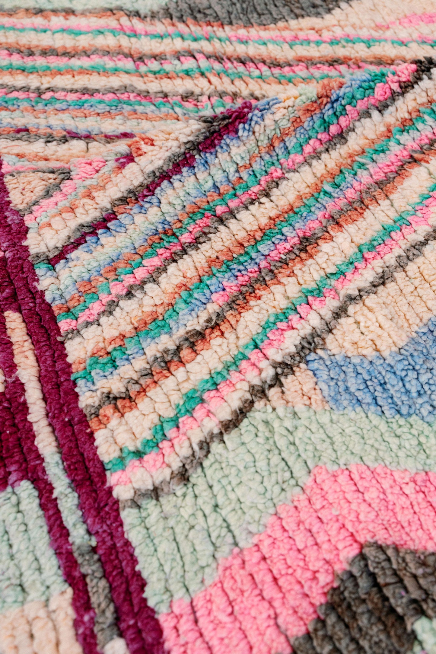 Soft Colours - Menekşe Rug - New Moroccan Boujaad Rug 2900 x 1900 mm -