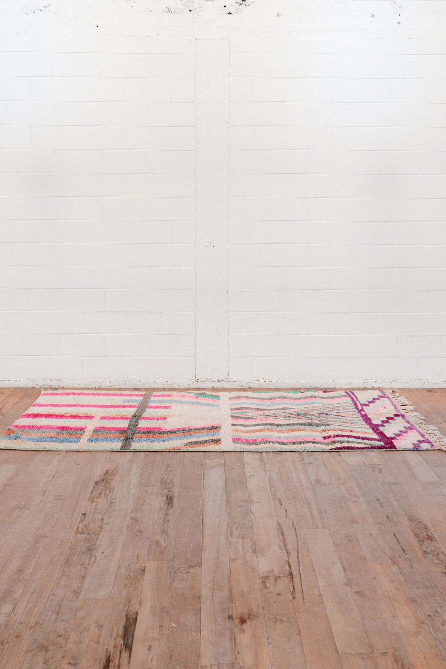 Soft Colours - Menekşe Rug - New Moroccan Boujaad Rug 2900 x 1900 mm -
