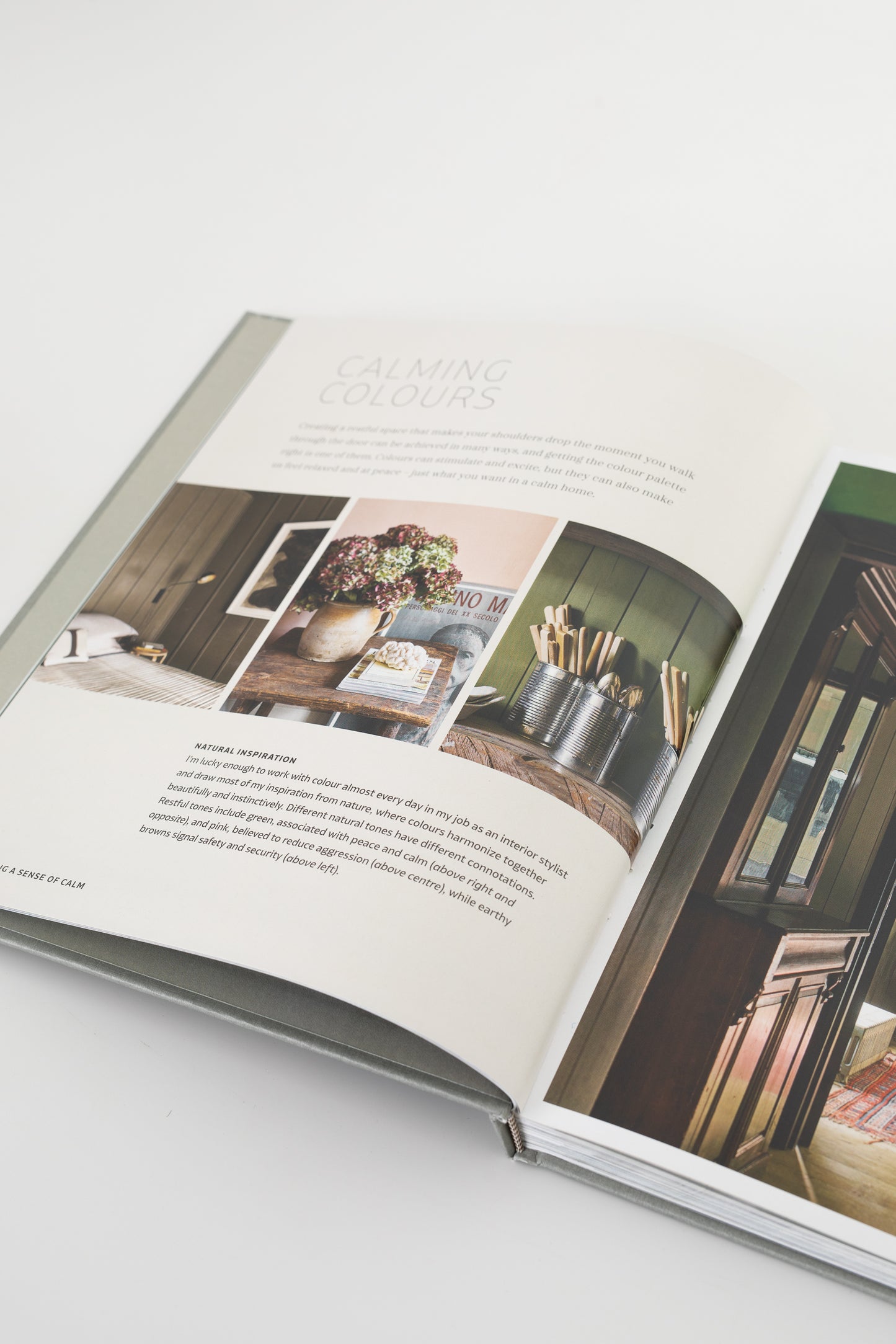 Calm: Interiors to Nurture, Relax and Restore