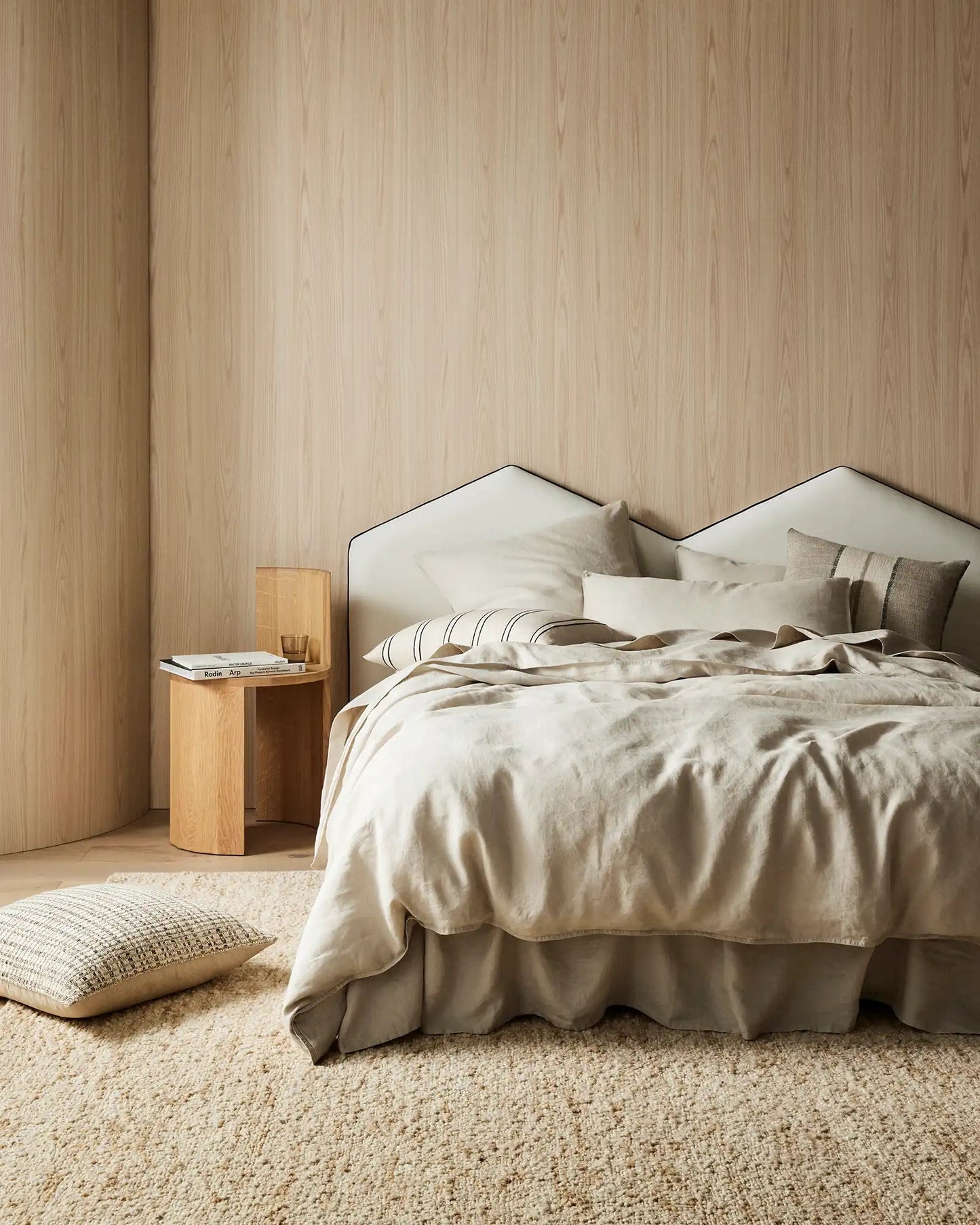 Vinnie Cushion - Natural
