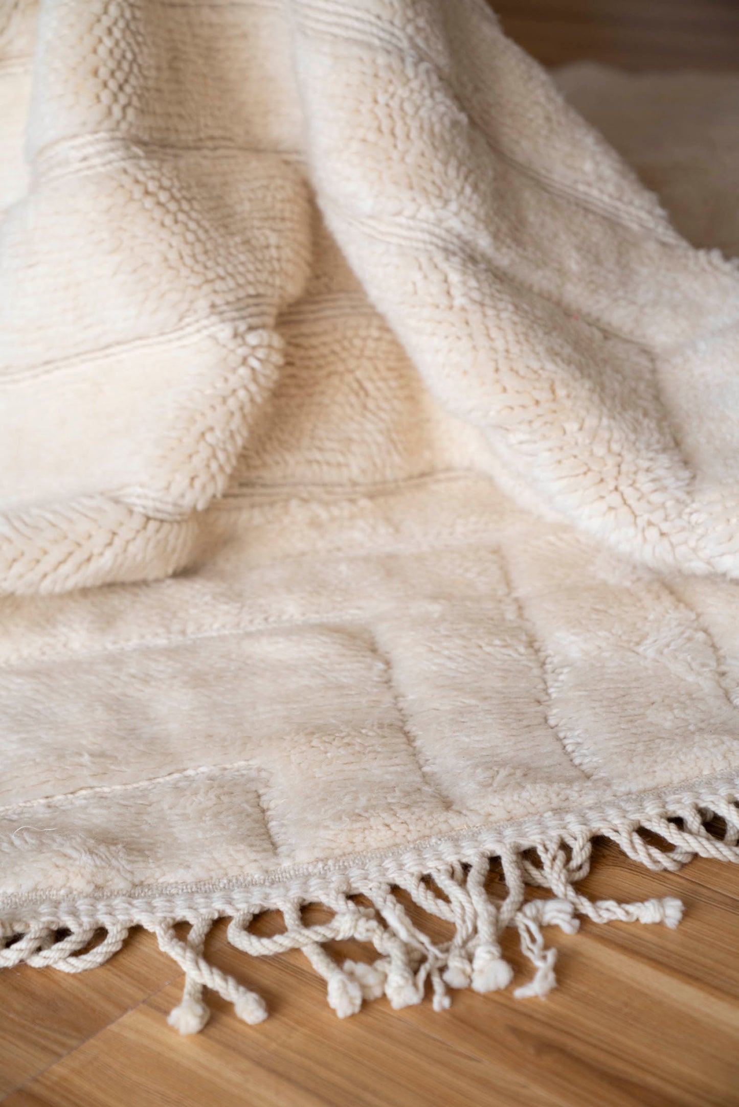 New Creamy- Le Mont Moroccan Beni M'Rirt Rug 2780 x 2000mm