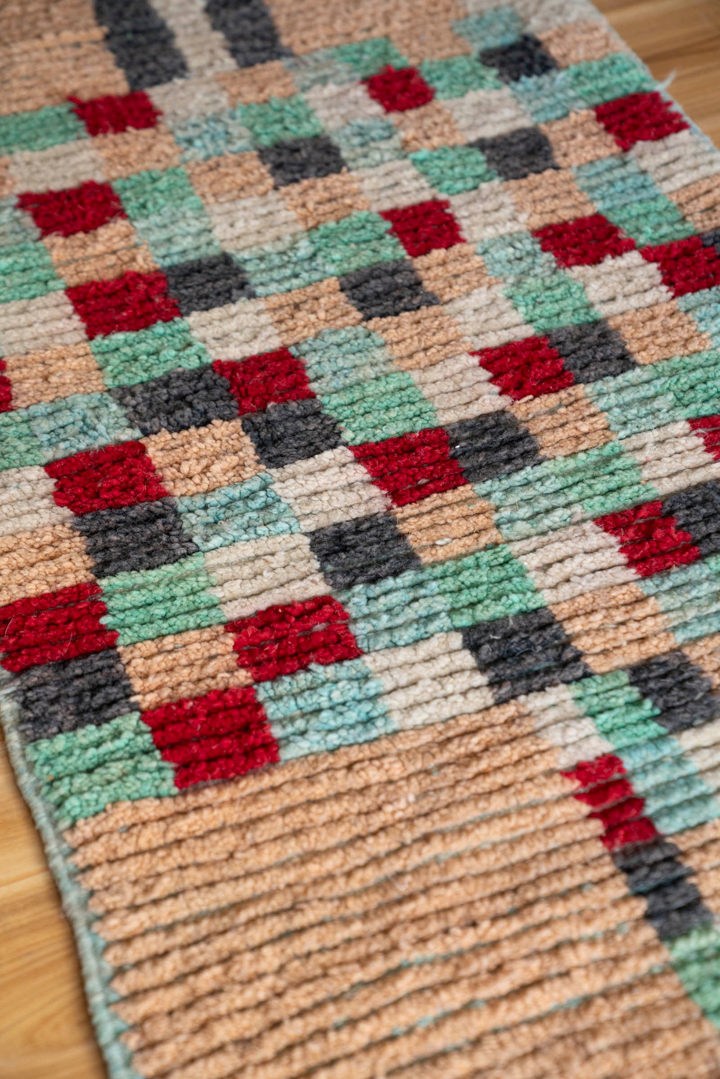 Boujaad Runner (102)5180 x 700 mm