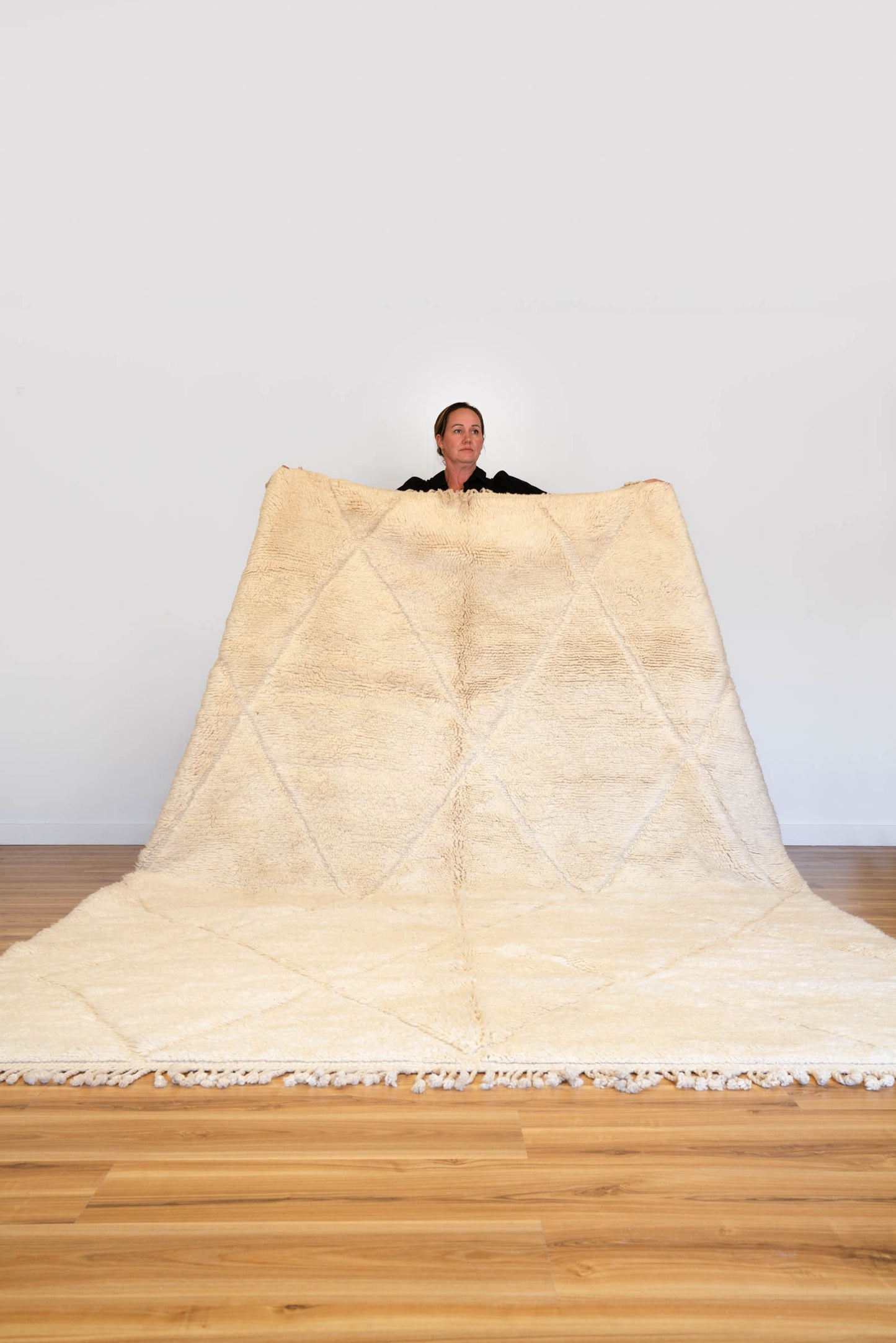 Creamy New Moroccan Beni M'Rirt Rug - 3220 x 2280mm