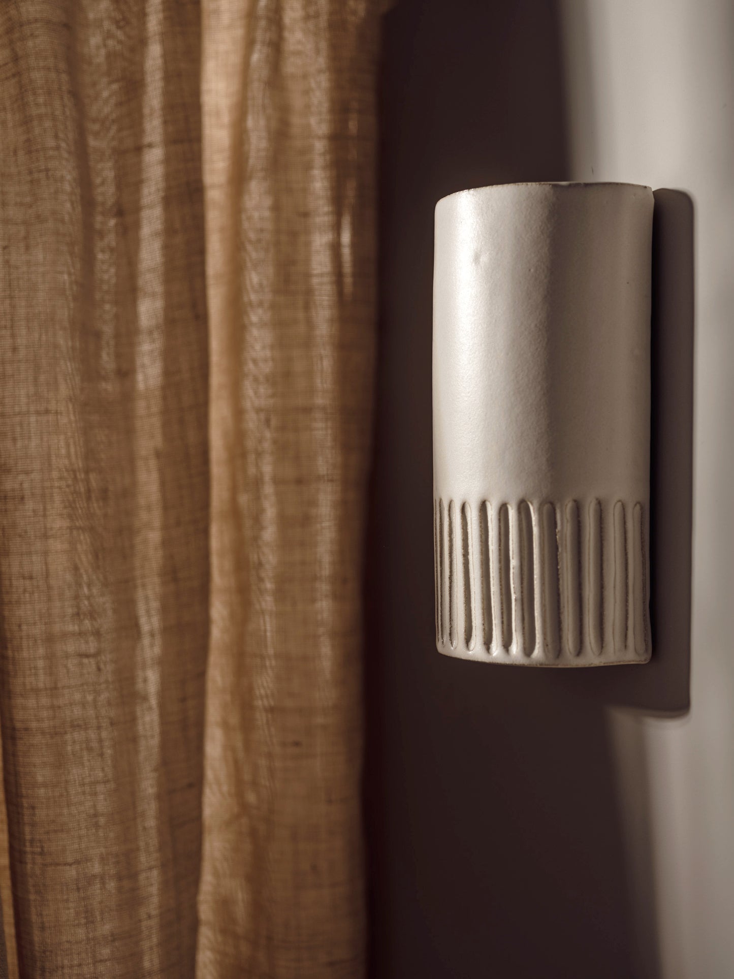 We Ponder | Day Interior | Tall or Short