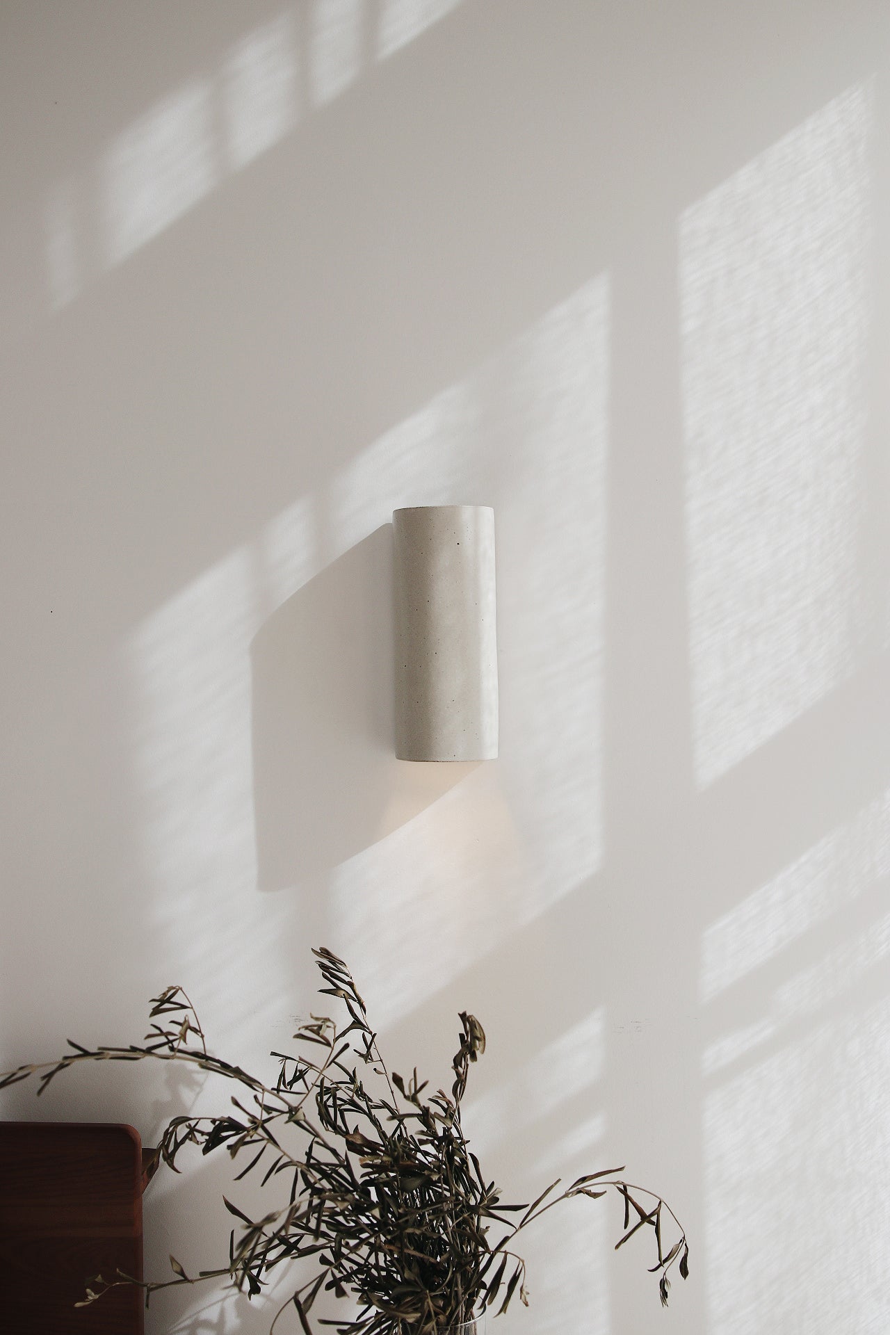 We Ponder | Dawn Interior | Tall or Short