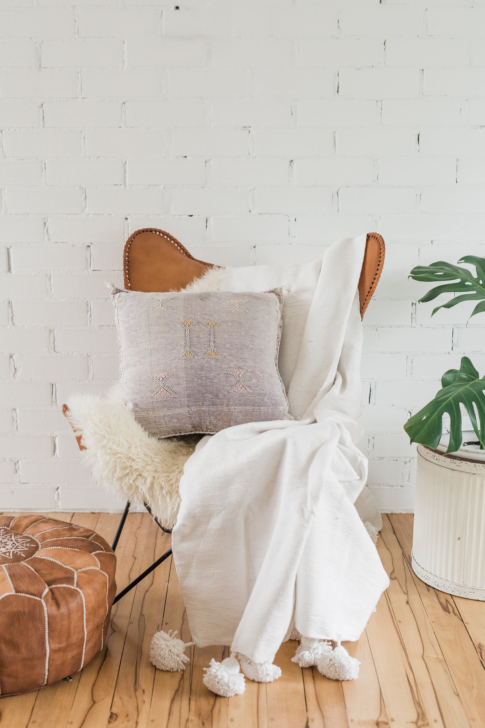 Black Pom Pom Blanket Bohzali NZ