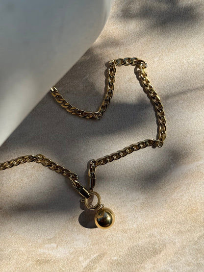 Pōro Toa Gold Necklace