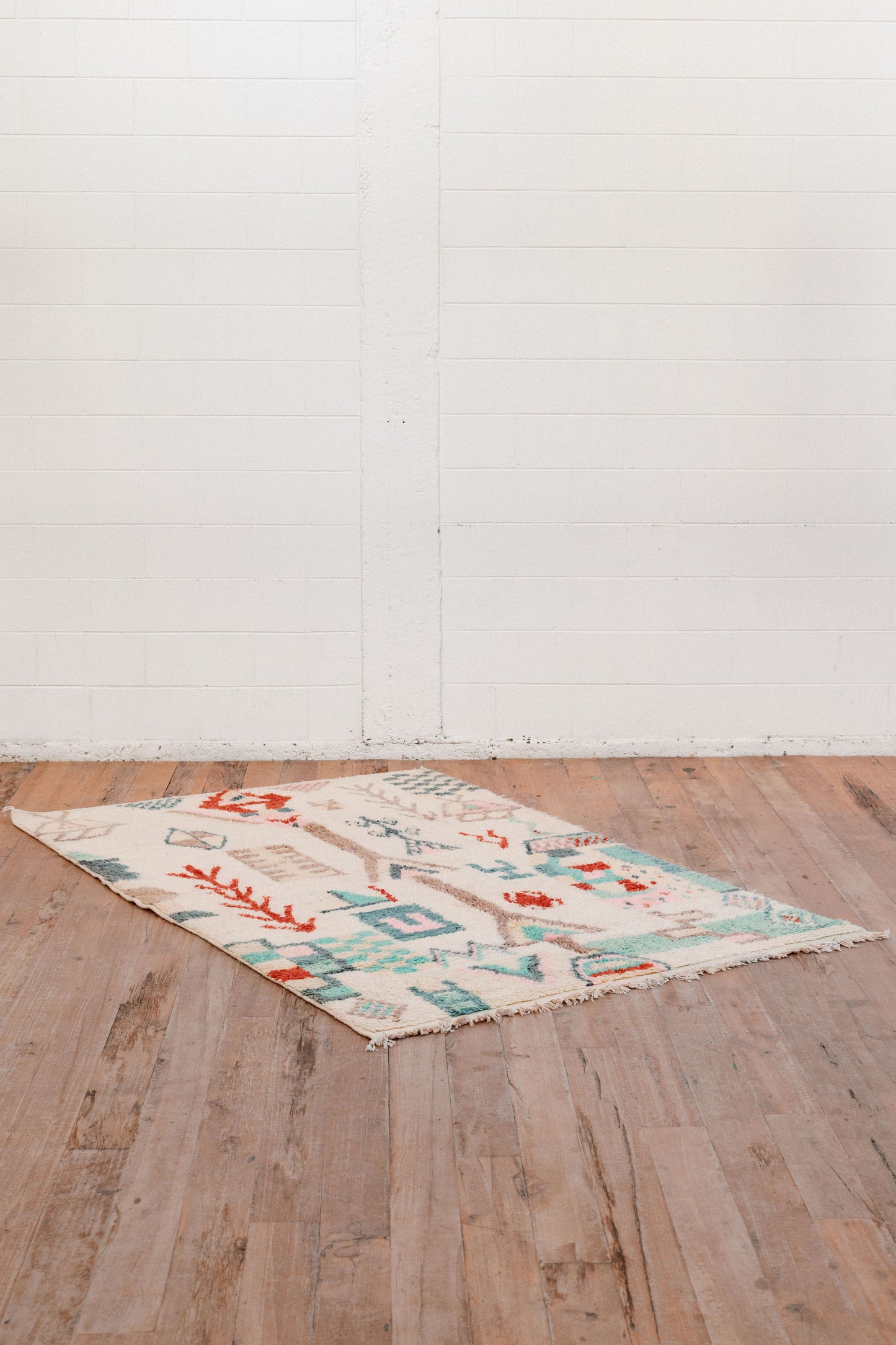 Ayana Beautiful flower 2500 x 1550 mm - New Moroccan Boujaad Rug