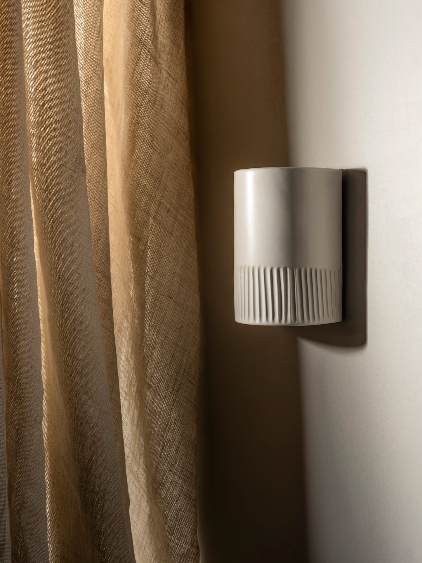 We Ponder | Day Exterior and Interior | Short