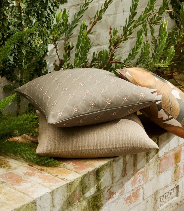 ELBA OLIVE - Soulful Alfresco - 50 CM  X 50 CM
