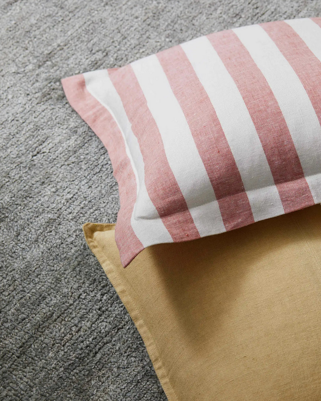 VITO CORAL - Playful cabana stripe -50cm x 50cm