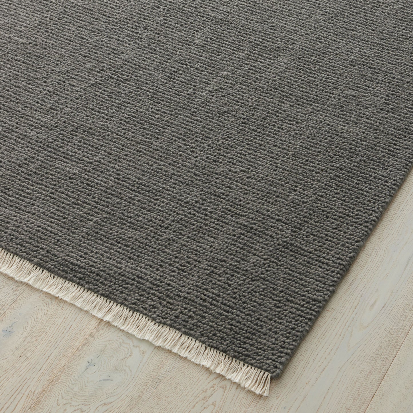 Fabien Rugs 2mx3m - 3mx4m  / New Zealand Wool